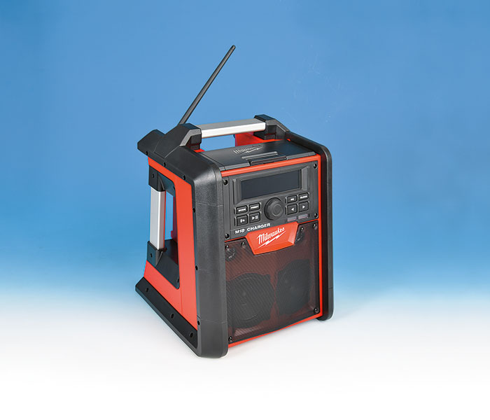 Bergin Werkzeugmärkte GmbH Milwaukee M18 Akku Netz Radio mit Ladefunktion M18 RC 0